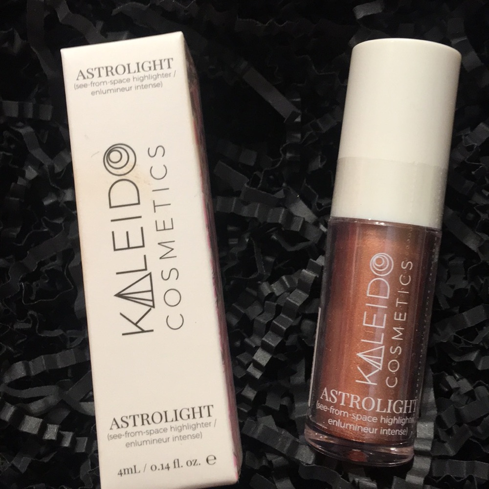 Kaleido Cosmetics Astrolight Luminizer in Electric